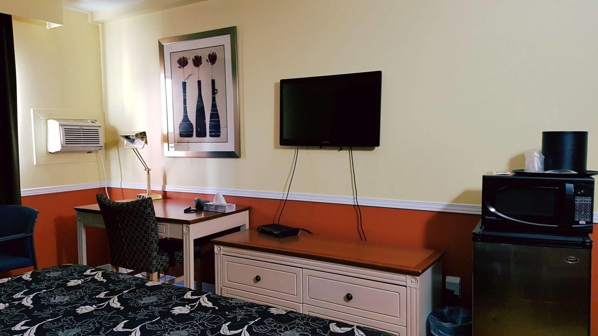 Budget Inn 2000 Hamilton Luaran gambar