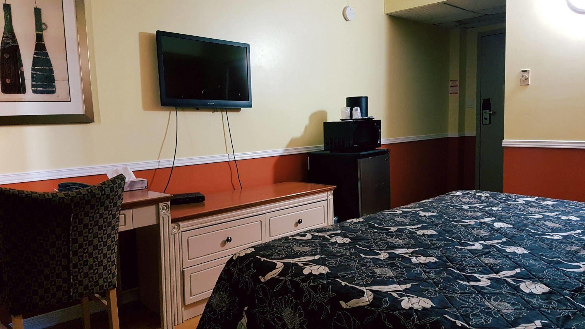 Budget Inn 2000 Hamilton Luaran gambar